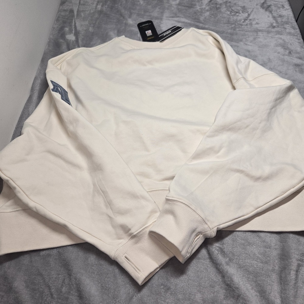 Pro Standard Texas A&M Womens Crop Sweater  Sweatshirt Cream Blue Patch New - Picture 4 of 6